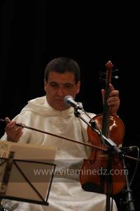 L\'association musicale Ahbab cheikh Larbi Bensari de Tlemcen à la 6è édition du Festival de musique Hawzi à Tlemcen. Sous la direction du Maître Fewzi Kalafat