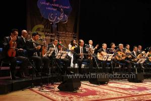 L\'association musicale Awtar Tilimssen à la 6è édition du Festival de musique Hawzi à Tlemcen.