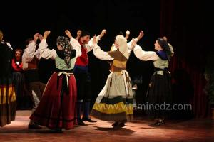 L\'Espagne à la 8eme edition du festival international des danses populaires de Sidi Bel Abbes. Ici en visite à Tlemcen.