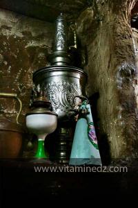 Restaurant Khayma des Beni Chougrane à Oran. Une caverne d\'Ali Baba aux mille saveurs et couleurs ... a visiter.