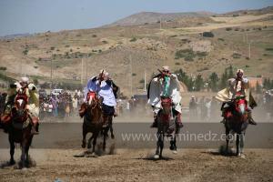 Ta3m ou Waada Rjal Meghila, ou Waadat Al Kraiche, fantasia, la3b, Goum ...