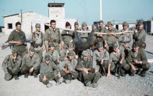 فرقة من قوات العدو المتواجدة بثكنة عين الصحراوي فايس