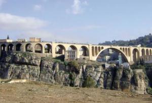 Constantine - Le pont Sidi Rached fermé prochainement à la circulation:  La réhabilitation dans sa phase critique