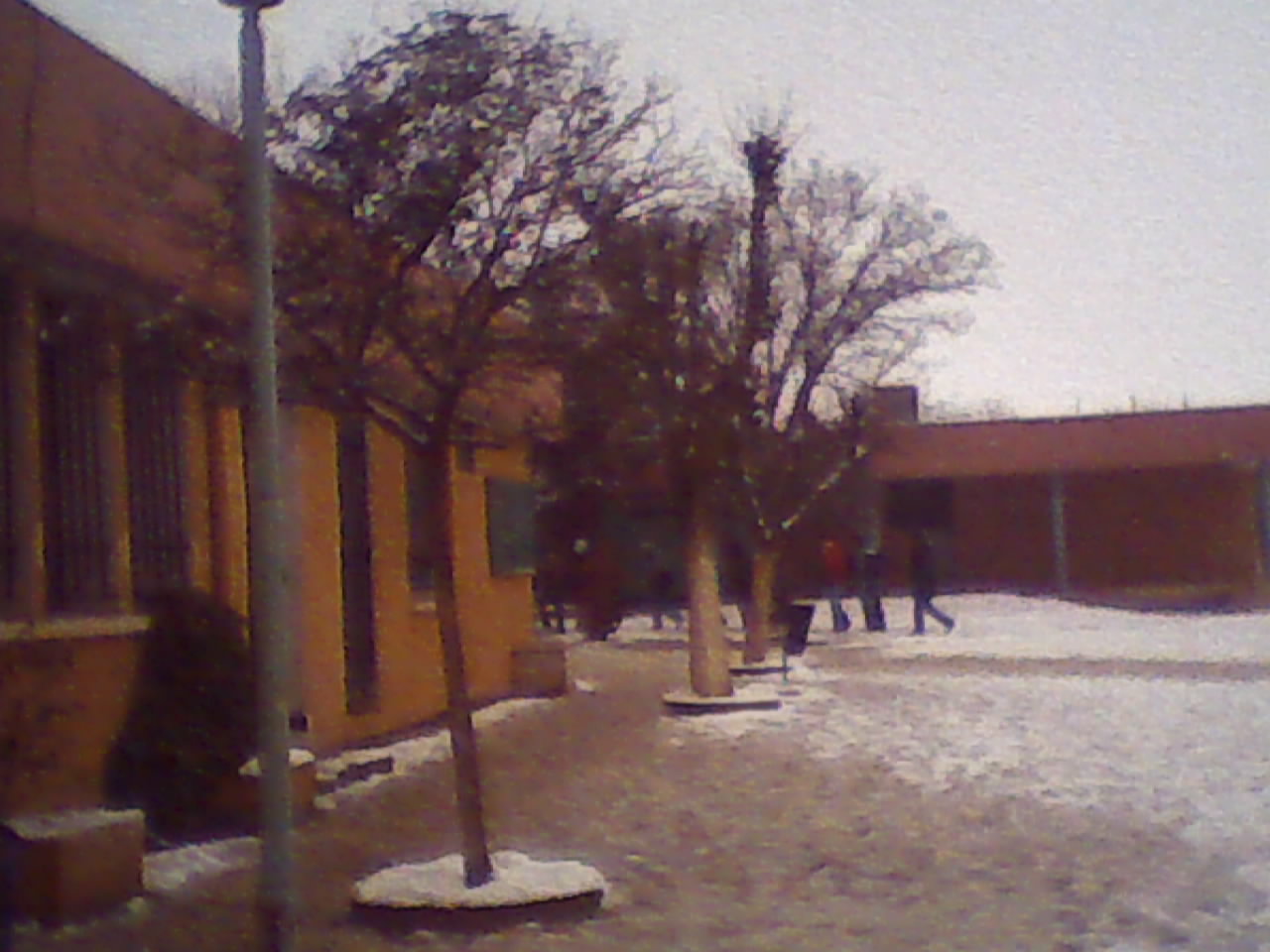 ah ! que de souvenirs !