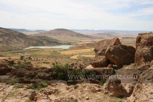 Retenue d\'eau Oued El Taht vue de Taoughzout (Qalat Beni Salama)