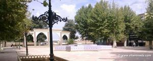 Place El Bachir Al Ibrahimi, communément appelée Blass El Khadem