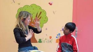 Constantine - Des ateliers de dessin pour les enfants handicapés auditifs