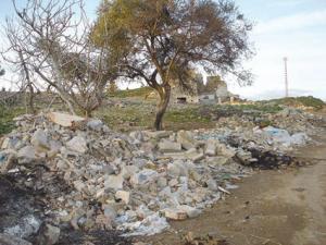 Constantine - Opération de nettoyage des villes:  30.000 tonnes de déchets enlevées en deux mois