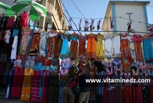 Vente de robes kabyles à Tichy