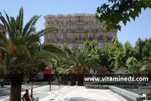 L\'Hôtel Tagdemt en plein centre ville de Tiaret, récemment construit par le Groupe Metidji