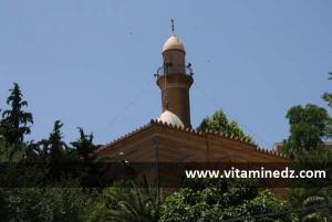 L\'ancienne mosquée de Tiaret de l\'époque turque, Rebaptisée Mosquée Feghouli Abdelkader Ben Hmissi