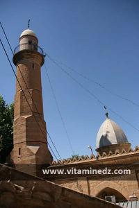 Minaret de L\'ancienne mosquée de Tiaret de l\'époque turque