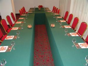 L'hôtel Ibis Tlemcen est le premier IBIS en Algérie à avoir ses salles de conférence