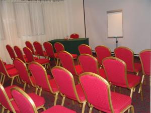 L'hôtel Ibis Tlemcen est le premier IBIS en Algérie à avoir ses salles de conférence