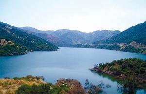 Tizi Ouzou - Le ministre des ressources en eau en visite d’inspection:  Un plan pour la protection du barrage de Taksebt