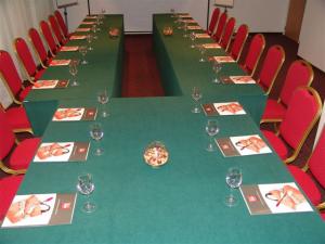 L'hôtel Ibis Tlemcen est le premier IBIS en Algérie à avoir ses salles de conférence