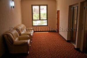 hotel les zianides tlemcen prix de 6.000 à 8.000 DA