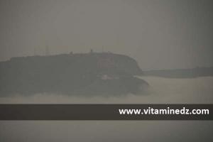 corniche d'Oran Par une journée brumeuse