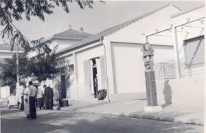 Tadjena,la pompe manuelle 1973