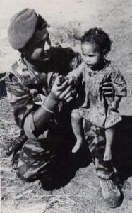 سيلسة الخبث التي انتهجها العدو الفرسي لكسب ود الاهالي