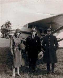 Biskra et l'aeronautique:Lena Bernstein !