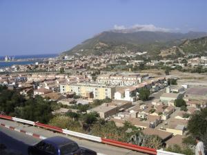 Vue sur le Port de Tenes