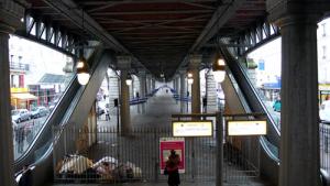 Paris - Metrò, Barbes - Rochechouart