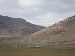 vers achaub ouzemour -la grotte loucif oucehnoun