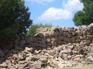 L'INTERIEUR DU FORT NUMIDE DEVENU ROMAIN 142 ANS APRES J.C