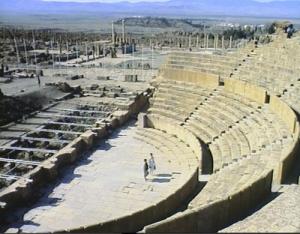 Timgad l'amphithéâtre