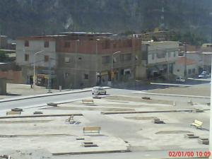 des maisons sur l'arrière de la mosquée