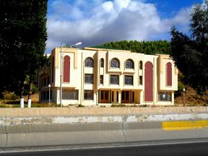 l'auberge des jeunes ??? ??????