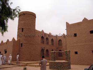 Moghrar Ettahtani ou Kalat Cheikh Bouamama, mosquée de Bouamama rénovée photos Juillet 2005