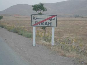 Entrée de Dirah sur RN8