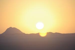 Coucher de soleil sur le site de Teguelman Semerdet