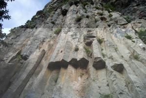 Lave colonnari neck o diatrema?