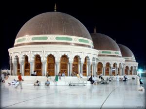 Al-Masjid Al-Haram - (part of the top floor) - Mecca ....{by Bassam}