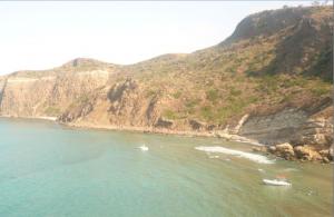 LA BAIE DE LA PLAGE EL BEYATA