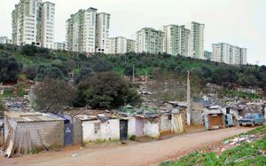 Algérie - Anarchie urbanistique: Immersion dans une cité-dortoir cernée par la violence