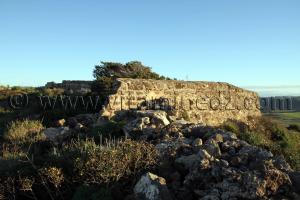 Ancien Fort el Bilensi en ruines, sur les hauteurs de Rachgoun