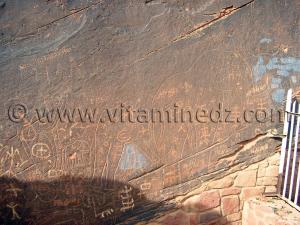 Ain Sefra, gravures rupestres déteriorées