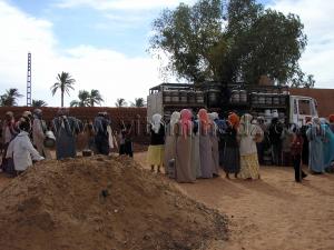 Distribution de bouteilles de Gaz Butane à Ksar Guentoure, le village en effervescence.