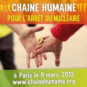 Planète - A Paris, une chaîne humaine pour réclamer l'arrêt du nucléaire