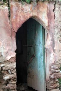 Ancienne porte à Tleta, commune de Azails