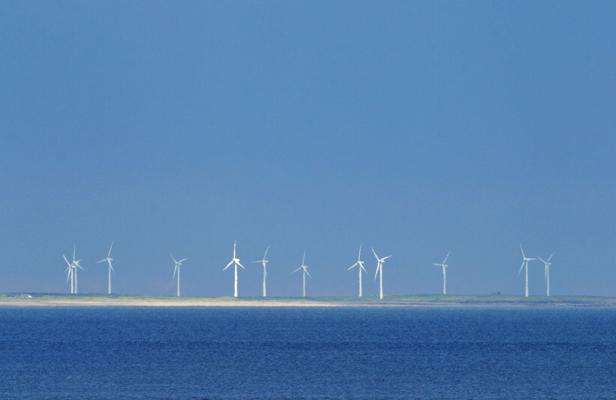 Planète - L'Irlande a économisé 35 millions d'euros et créé 4.000 emplois grâce aux énergies renouvelables