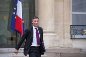 Planète - France:  Le ministre du Budget démissionne 