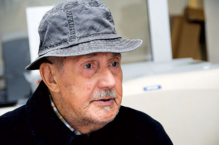 Aknouche Hamdane . 79 ans, ancien moudjahid, ancien membre des Scouts musulmans algériens:  La colère d’un vétéran de la guerre et du scoutisme (date du 19 mars 1962)