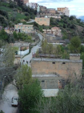 Bouzelatène au début du printemps 2013