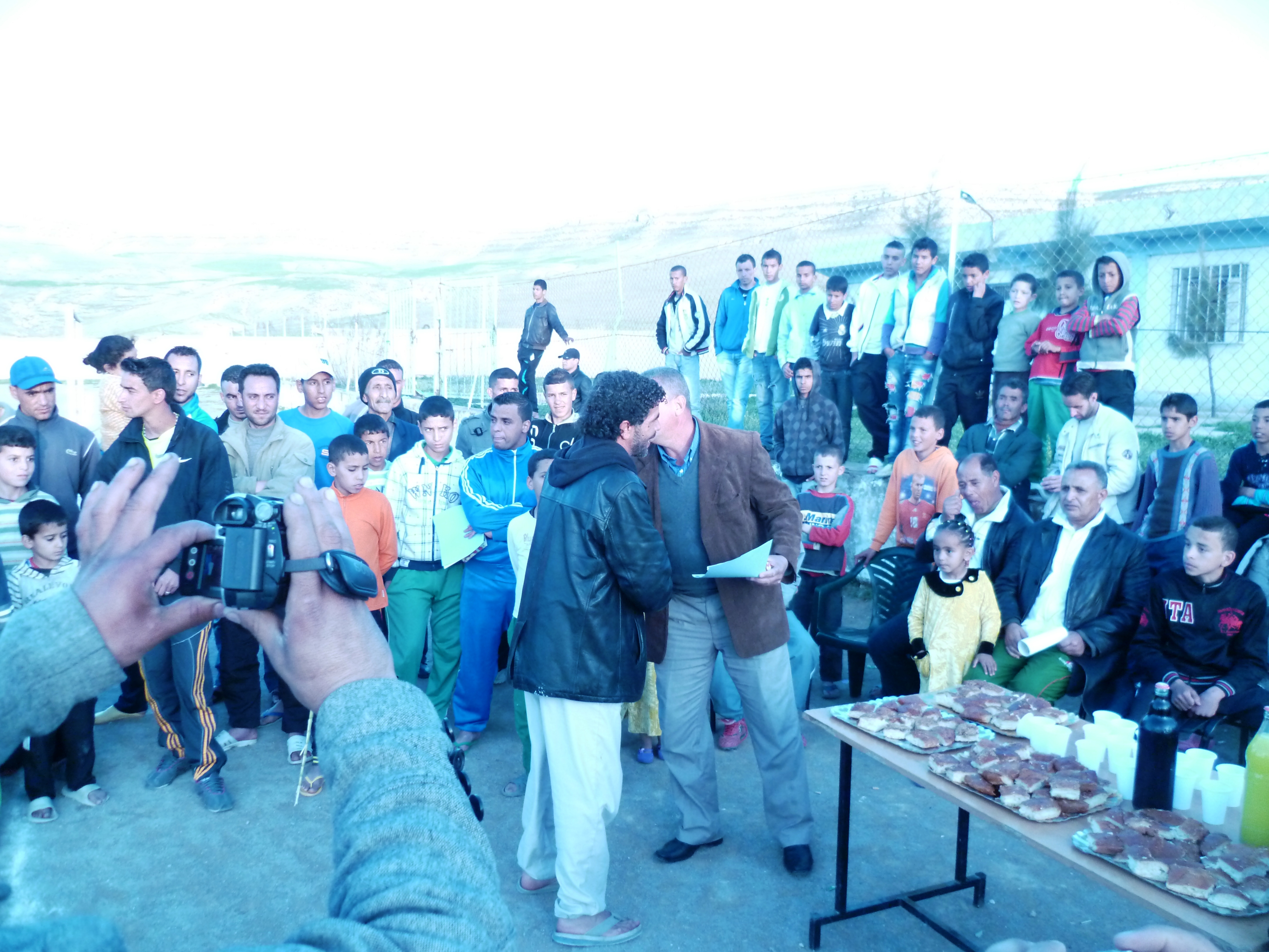 مواصلة التكريم