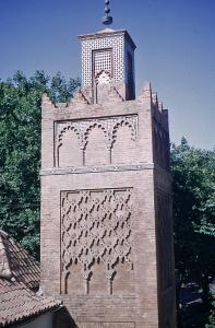 Minaret de la mosquée de Sidi Bel Hassene en 1954
